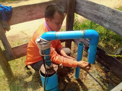 วันที่ 28 เมษายน 2568 ดร.คุณากร อักษรพรมราช นายกองค์การบริหารส่วนตำบลโพนงาม มอบหมายให้เจ้าหน้าที่จากองค์การบริหารส่วนตำบลโพนงาม ลงพื้นที่ซ่อมแซมระบบประปาหมู่บ้าน บ้านป่าเตี้ย หมู่ 3 เพื่อบรรเทาความเดือนร้อนให้กับพี่น้องประชาชนในพื้นที่