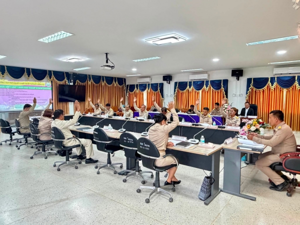 วันที่ 18 สิงหาคม 2569 ภาพบรรยากาศการประชุมสภาองค์การบริหารส่วนตำบลโพนงาม สมัยสามัญ สมัยที่ 3 ครั้งที่ 1 ประจำปี 2569 ณ ห้องประชุมสภาองค์การบริหารส่วนตำบลโพนงาม ชั้น 2 โดยมีนายสมพร คำอินทร์ ทำหน้าที่ประธานสภาองค์การบริหารส่วนตำบลโพนงาม