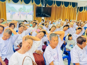 วันที่ 7 พฤษภาคม 2568 กิจกรรมโรงเรียนผู้สูงอายุ องค์การบริหารส่วนตำบลโพนงาม รุ่นที่ 5/2568 สัปดาห์ที่ 7 เล่นเกม ออกกำลังกายเสริมทักษะและการเคลื่อนไหวทางด้านร่างกาย